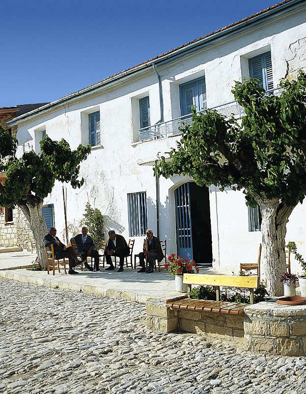 Troodos, das höchstgelegene Dorf auf Zypern ist eine der vielfältigen Stationen beim ASI Erlebniswandern